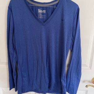 NIKE Dri-Fit Long-sleeve